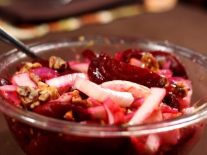 Beet and Fennel Salad with Walnuts and Orange 吸奶啪啪啪视频